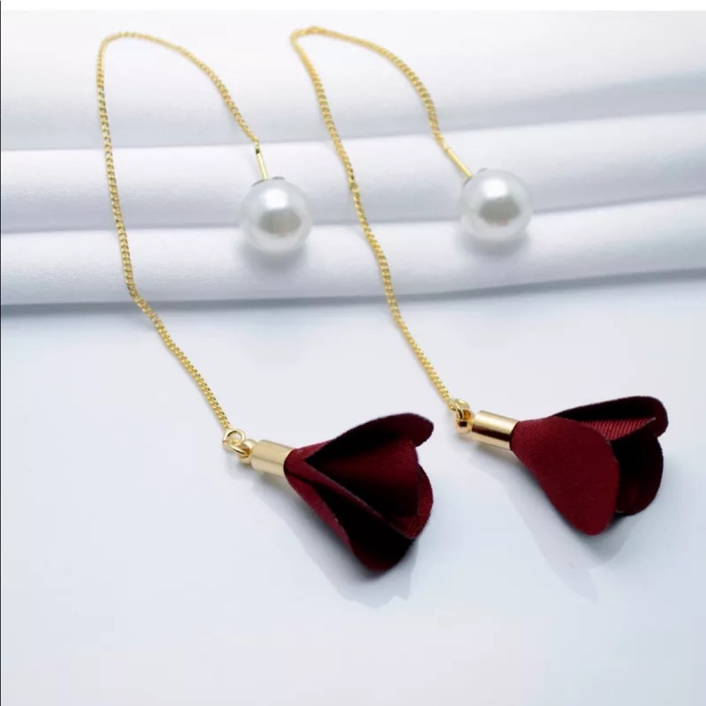 Pearl Drop Flower Earrings